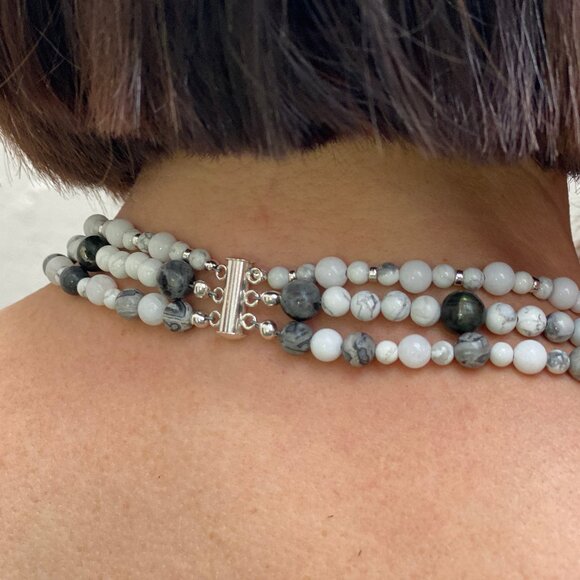 Three-strand natural stone & sterling silver beaded necklace (white/grey) - Picture 5 of 9